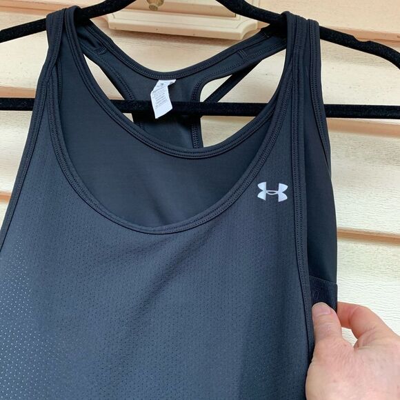 UnderArmour black double attached workout top, XS - Picture 9 of 9